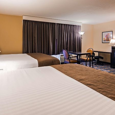 Best Western Winners Circle Hot Springs Exteriér fotografie